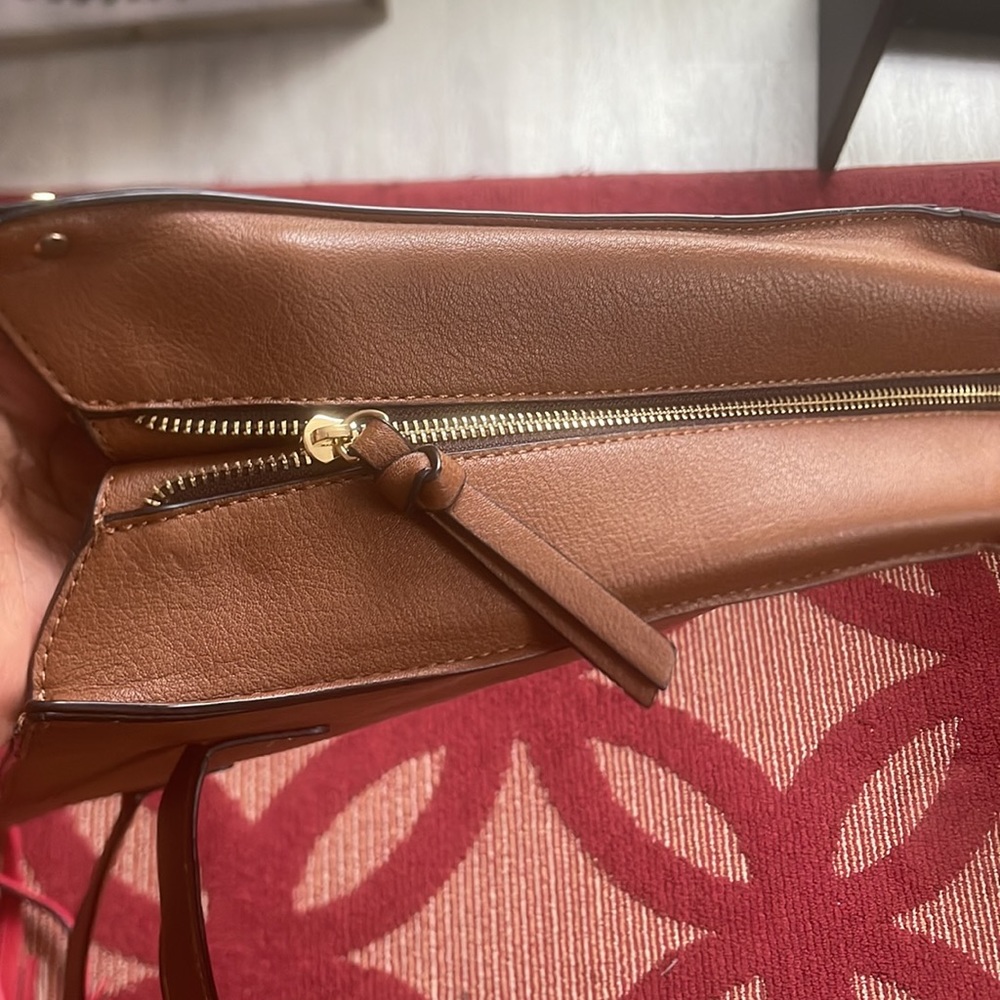 Purse - Picture 6 of 7